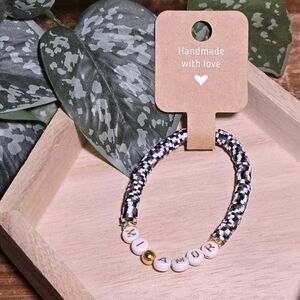 Handmade Mi Amor Bracelet - Black and Gold